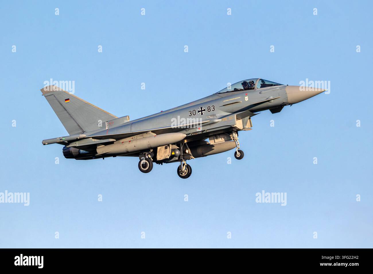 Jet da combattimento Eurofighter Typhoon EF2000 della Luftwaffe tedesca di TLG 71 “Richthofen” in arrivo alla base aerea di Leeuwarden durante l'esercizio NATO Ramstein Flag. L Foto Stock