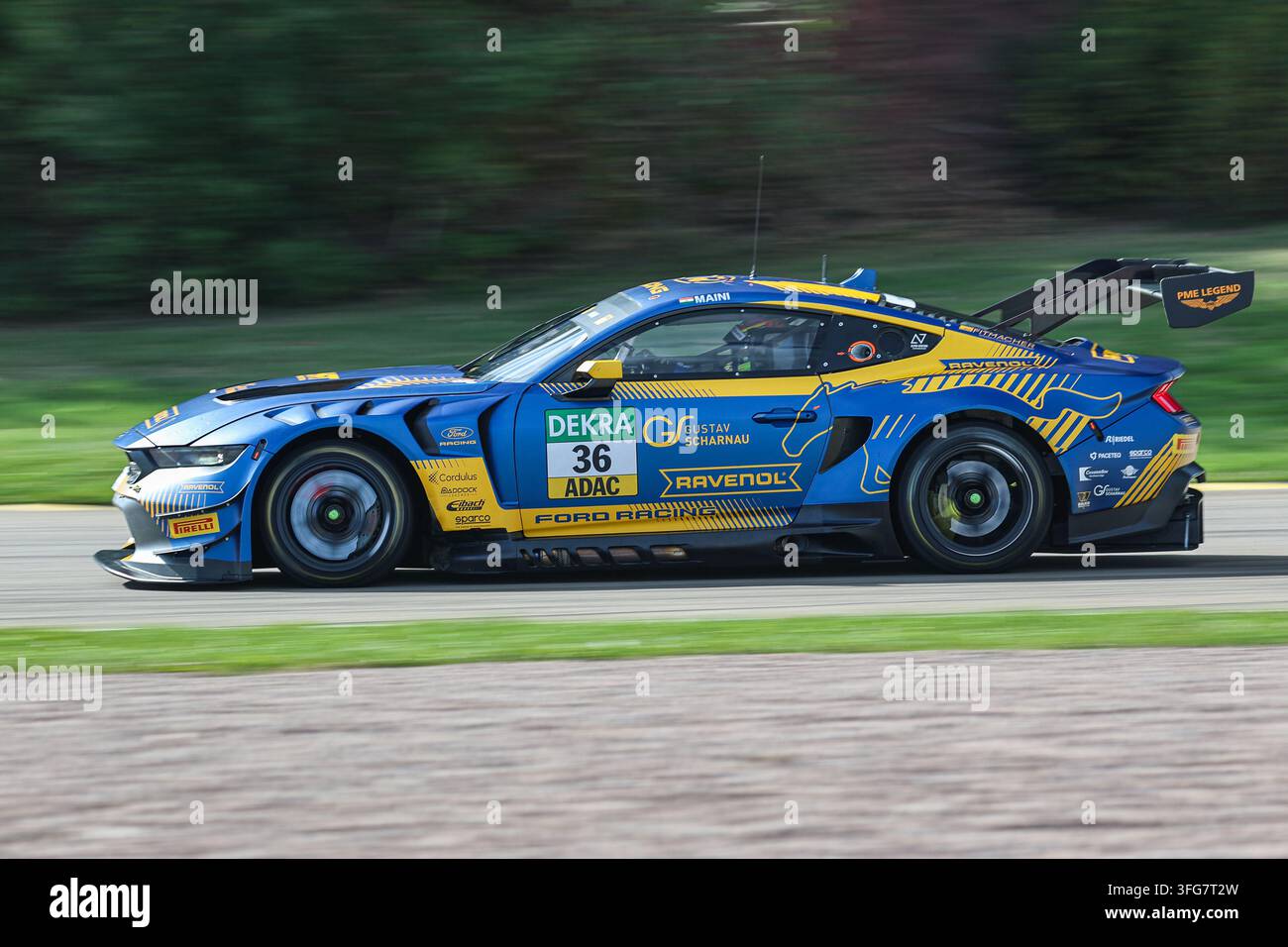 Arjun Maini (IND/HRT Ford Racing, #36), Ford Mustang GT3 Evo DTM (Campionato tedesco di auto turistiche) - Gara 7, Sachsenring l'11.09.2026. Foto Stock
