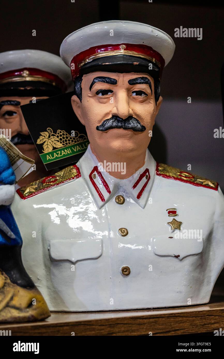 Busto in ceramica di Joseph Stalin, Kutaisi, regione di Imereti, Georgia Foto Stock
