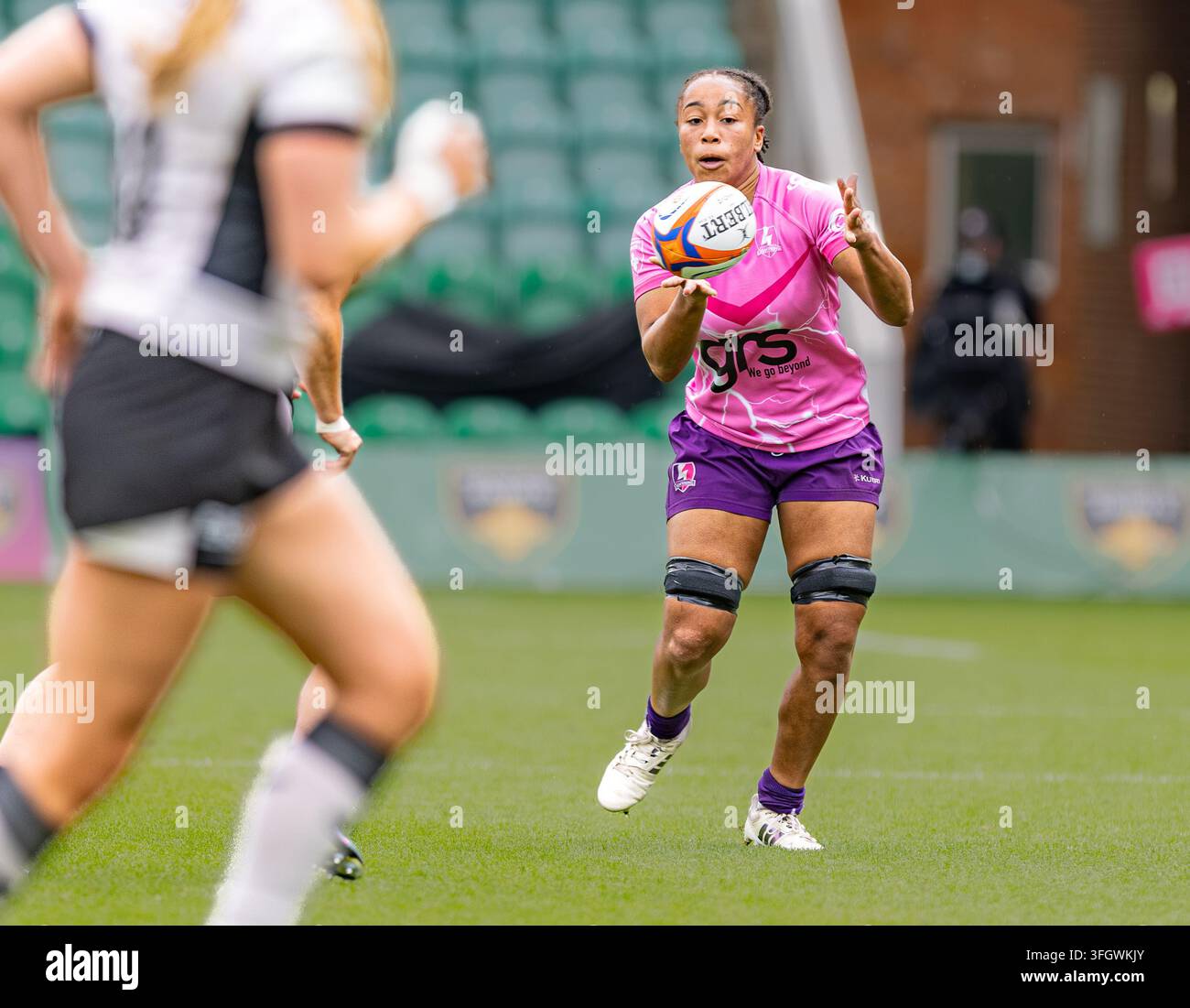 31 maggio 2026, Sadia Kabeya del Loughborough Lightning in azione durante l’incontro PWR contro il Saracens a Franklins Gardens Foto Stock