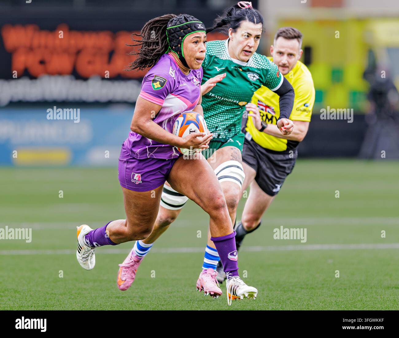 29 marzo 2026, Sadia Kabeya del Loughborough Lightning corre con la palla durante l'incontro PWR contro le Trailfinders Women. Foto Stock