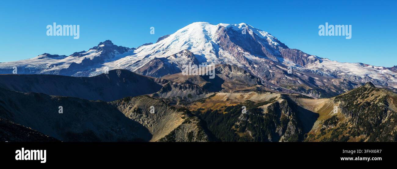 Area ricreativa del monte Baker nella stagione autunnale Foto Stock