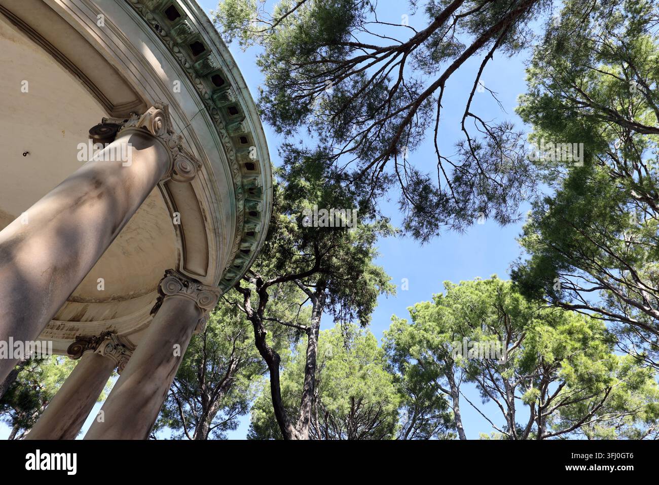 Giardini della Villa Ephrussi de Rothschild (Villa Île-de-France), Saint-Jean-Cap-Ferrat, Provenza-Alpi-Costa Azzurra, Francia Foto Stock