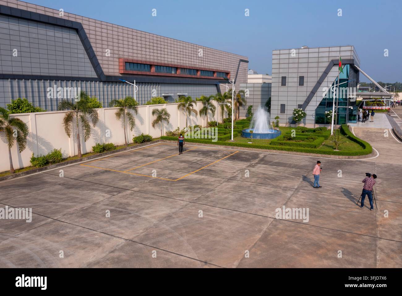 Il centro dati nazionale a quattro livelli di Kaliakair, Gazipur, Bangladesh. La struttura fa parte dell'infrastruttura digitale del Bangladesh e supporta nazionale Foto Stock