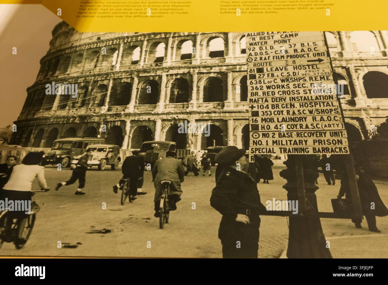Inghilterra, Hampshire, Winchester, MOD Worthy Down, Il Museo Militare del Royal Logistic Corps, Immagine storica di Roma durante l'occupazione alleata dopo Foto Stock
