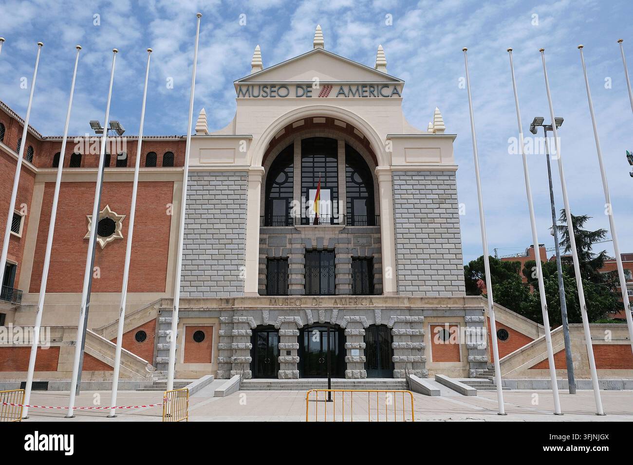 Spagna, Madrid: il Museo de América (Museo delle Americhe), costruito a partire dal 1943 secondo i progetti degli architetti Luis Martínez Feduchi e Luis M Foto Stock