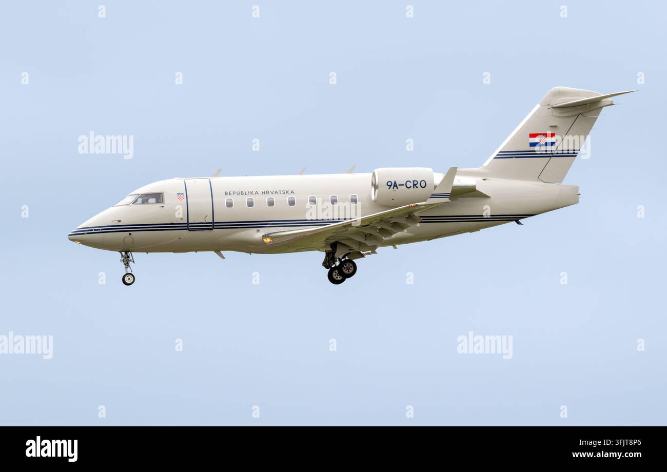 Bombardier Challenger 604 gestito dal governo croato. L'aereo da affari a lungo raggio è utilizzato per il trasporto VIP e ufficiale del governo. Ams Foto Stock