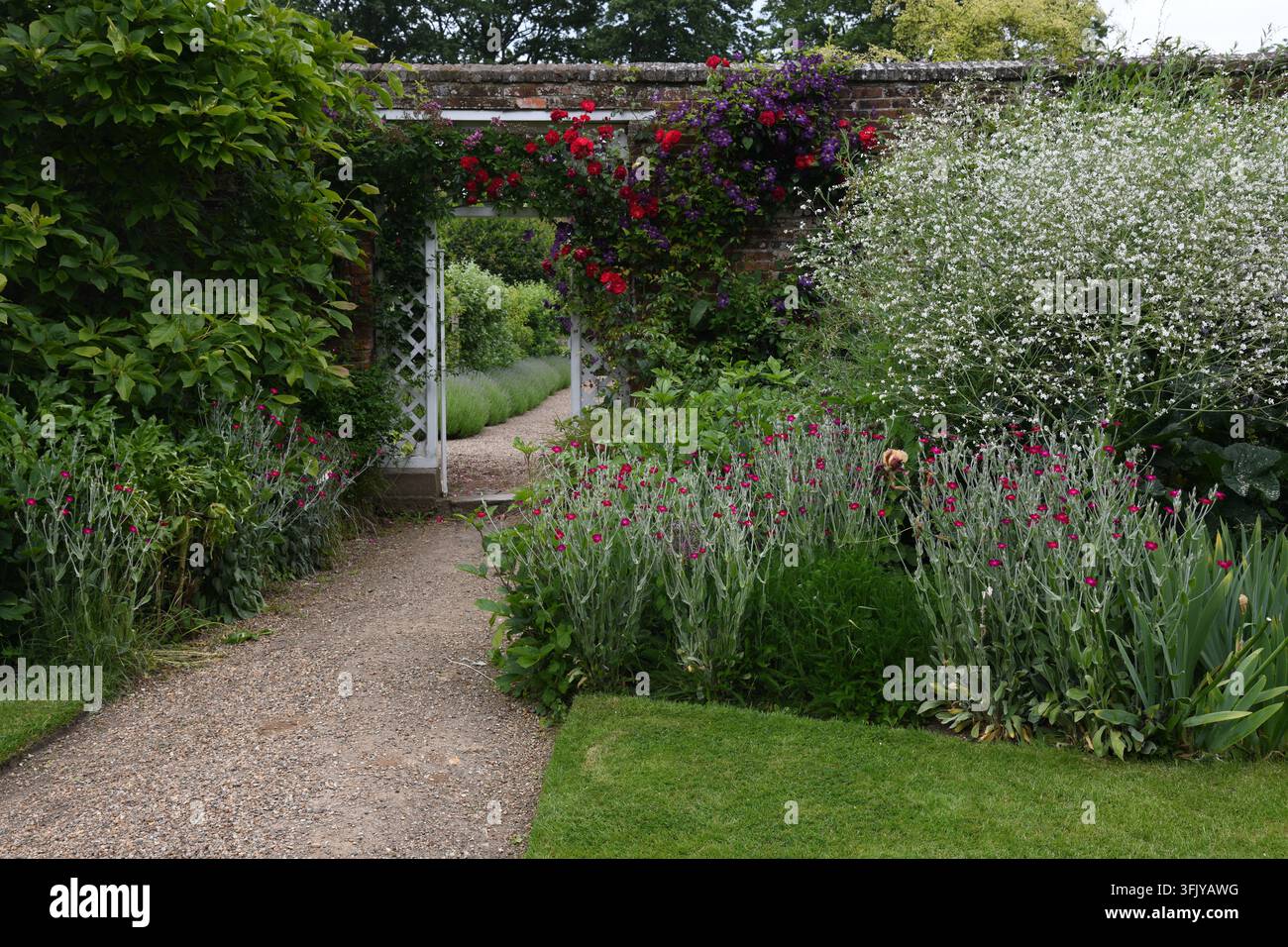 Ingresso del giardino murato Foto Stock