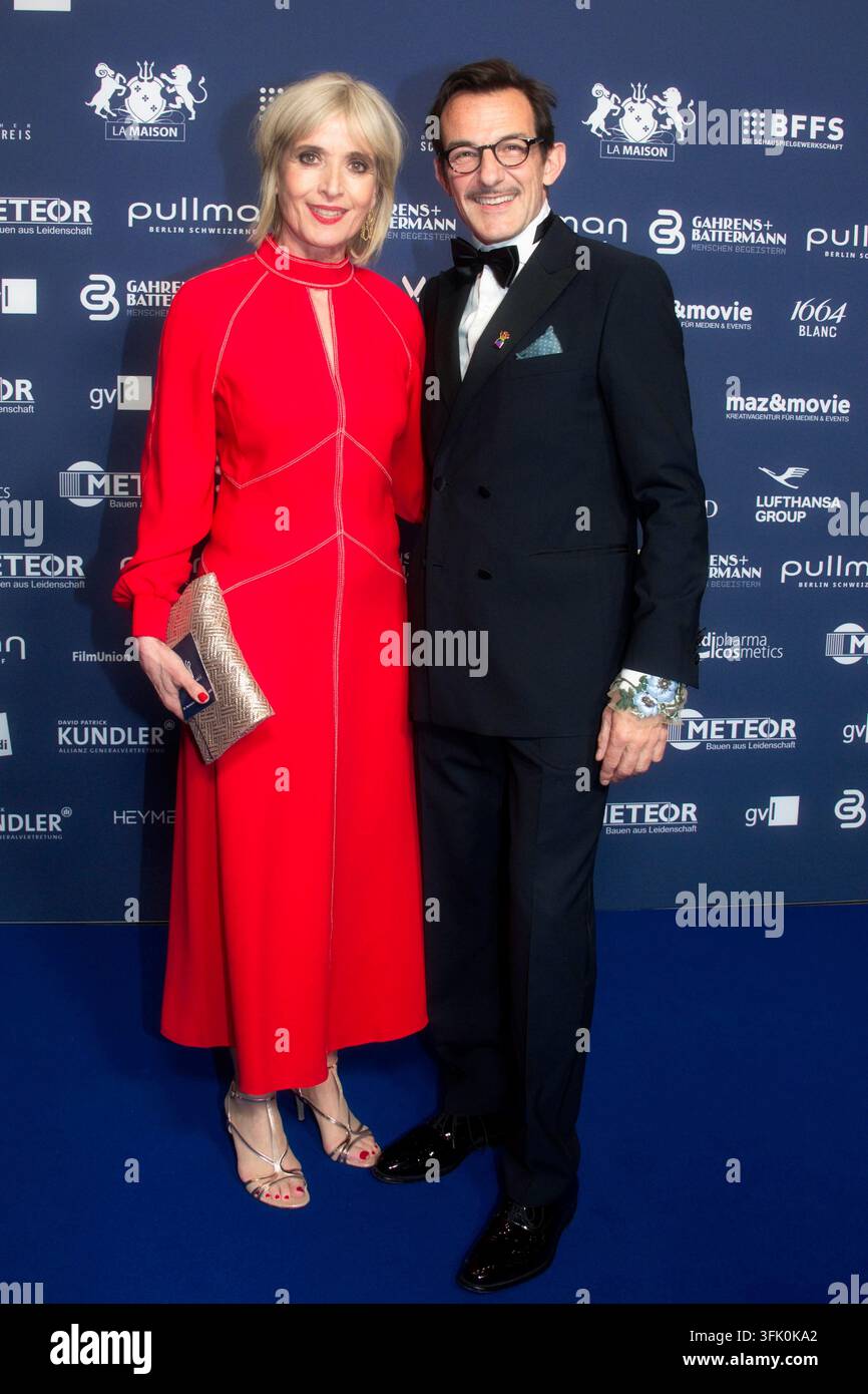 Katharina Abt e Hans-Werner Meyer, PREMIO DI RECITAZIONE TEDESCO 2026, servizio fotografico al PULLMAN BERLIN SCHWEIZERHOF, Berlino, 11.09.2026 Foto Stock