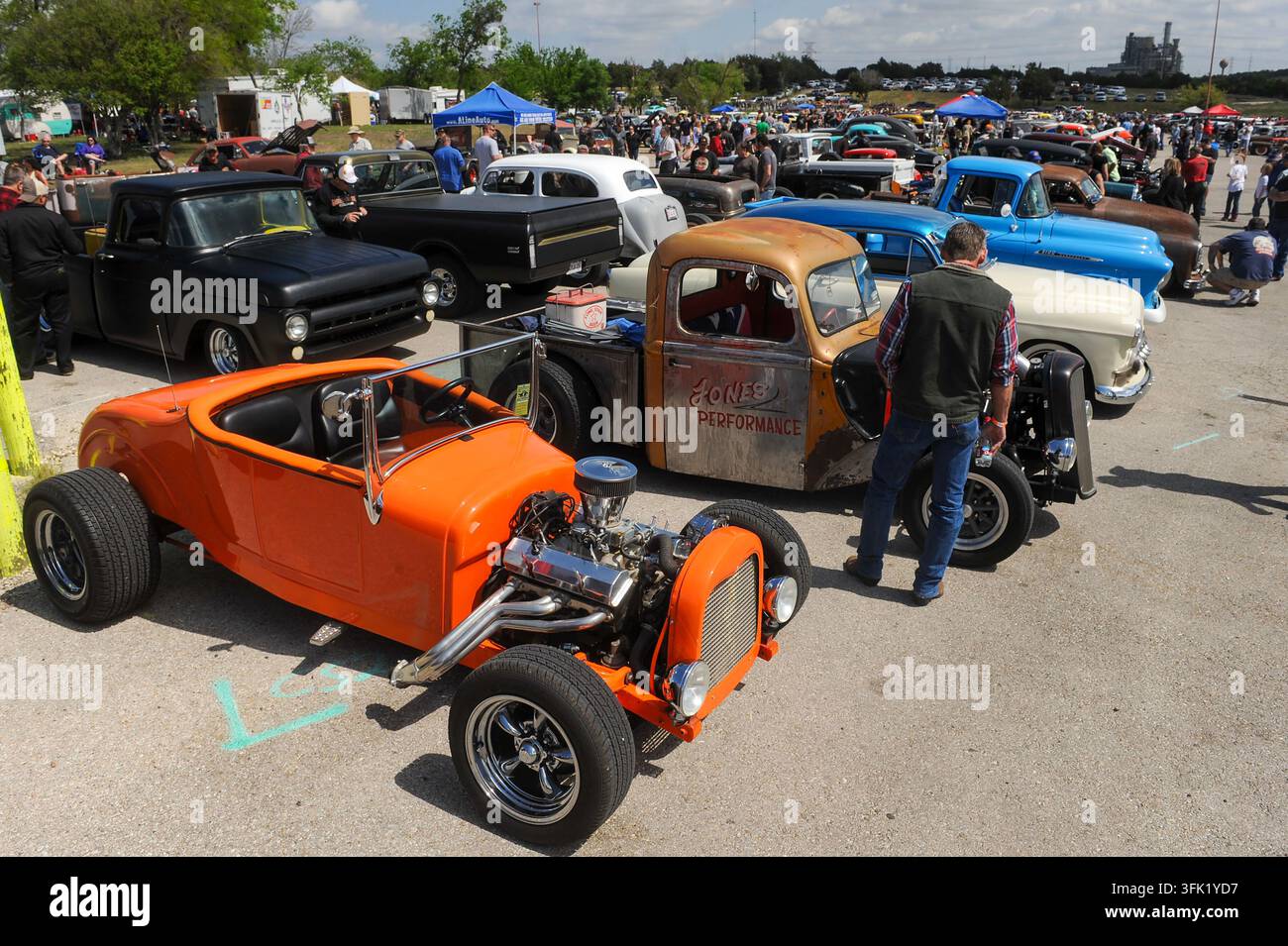 12° Raduno annuale Lonestar Rod & Kustom Round Up di auto personalizzate, Austin, Texas, 6 aprile 2013. (Foto di John Anderson/The Austin Chronicle) Foto Stock