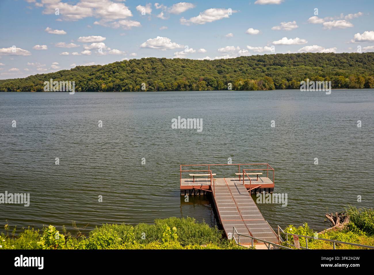 Spavinaw, Oklahoma – Lago Spavinaw, la principale fonte d'acqua per Tulsa. Una diga sul torrente Spavinaw, completata nel 1924, ha creato il bacino. Una tubazione di 55 miglia Foto Stock