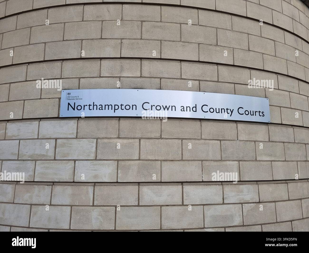 Northampton Crown Court Inghilterra UK - Immagine stock catturata con smartphone