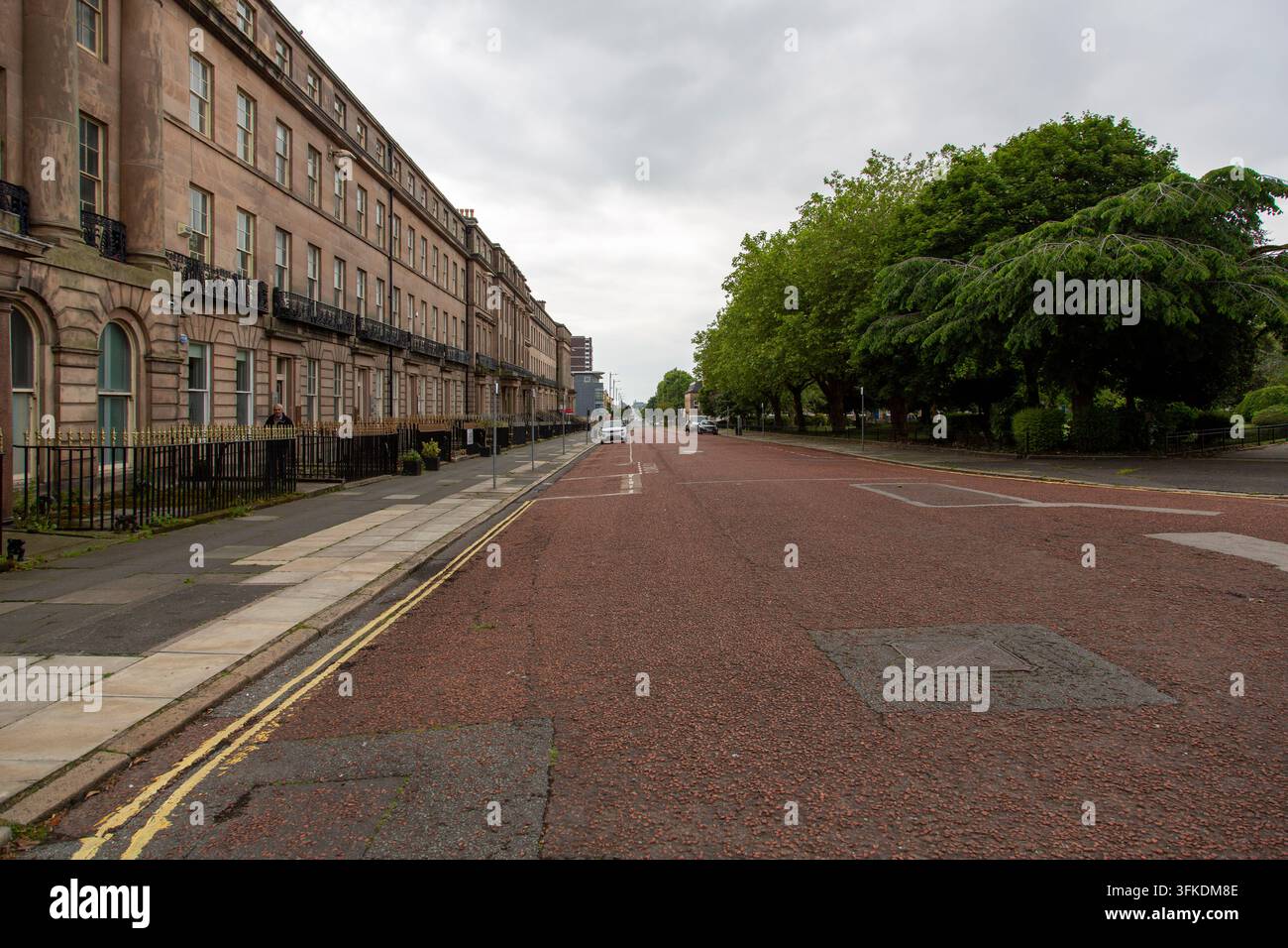 Terrazza di case georgiane su Hamilton Square, Birkenhead, Wirral, Inghilterra Foto Stock