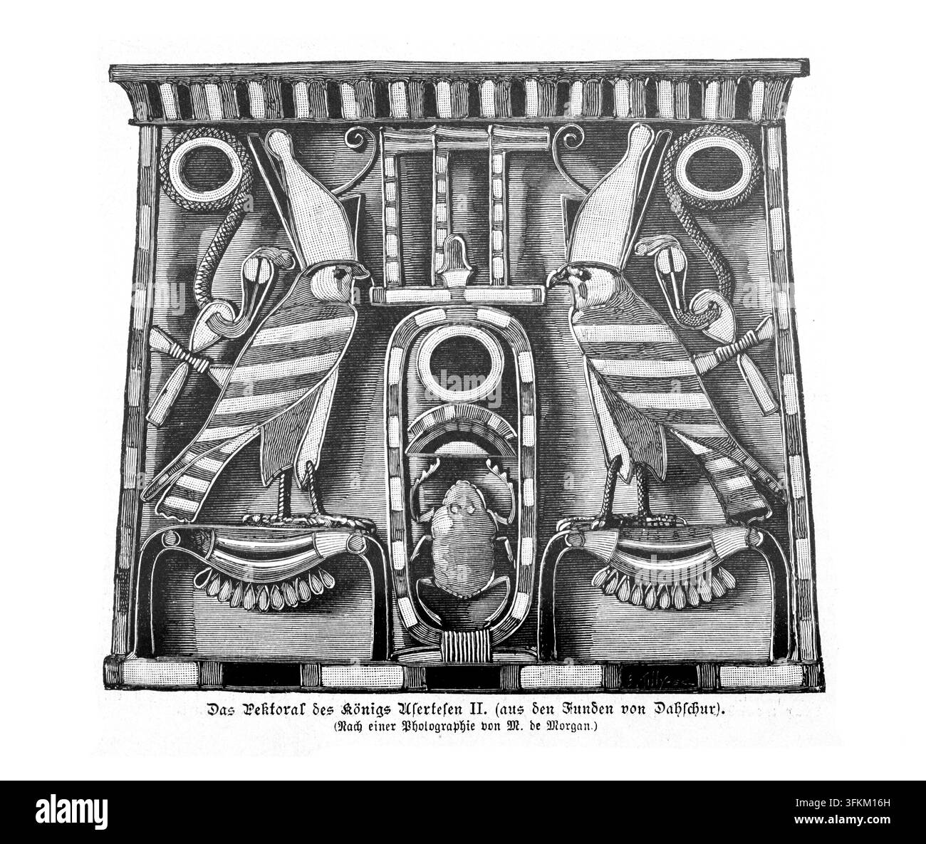 Pettorale del faraone Senusret II da Dahshur con falchi di Horus e scarabeo, gioiello egizio antico, incisione del XIX secolo. Foto Stock
