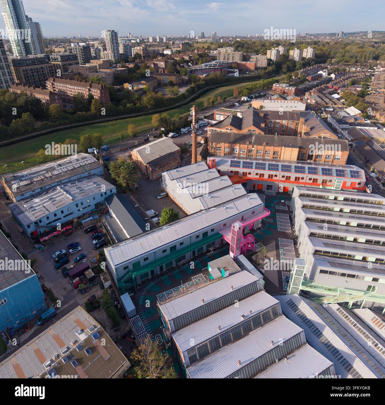 Il distretto dei magazzini di Harringay (chiamato anche i magazzini di Manor House) è una comunità creativa unica di spazi di vita e lavoro nel nord di Londra, span Foto Stock