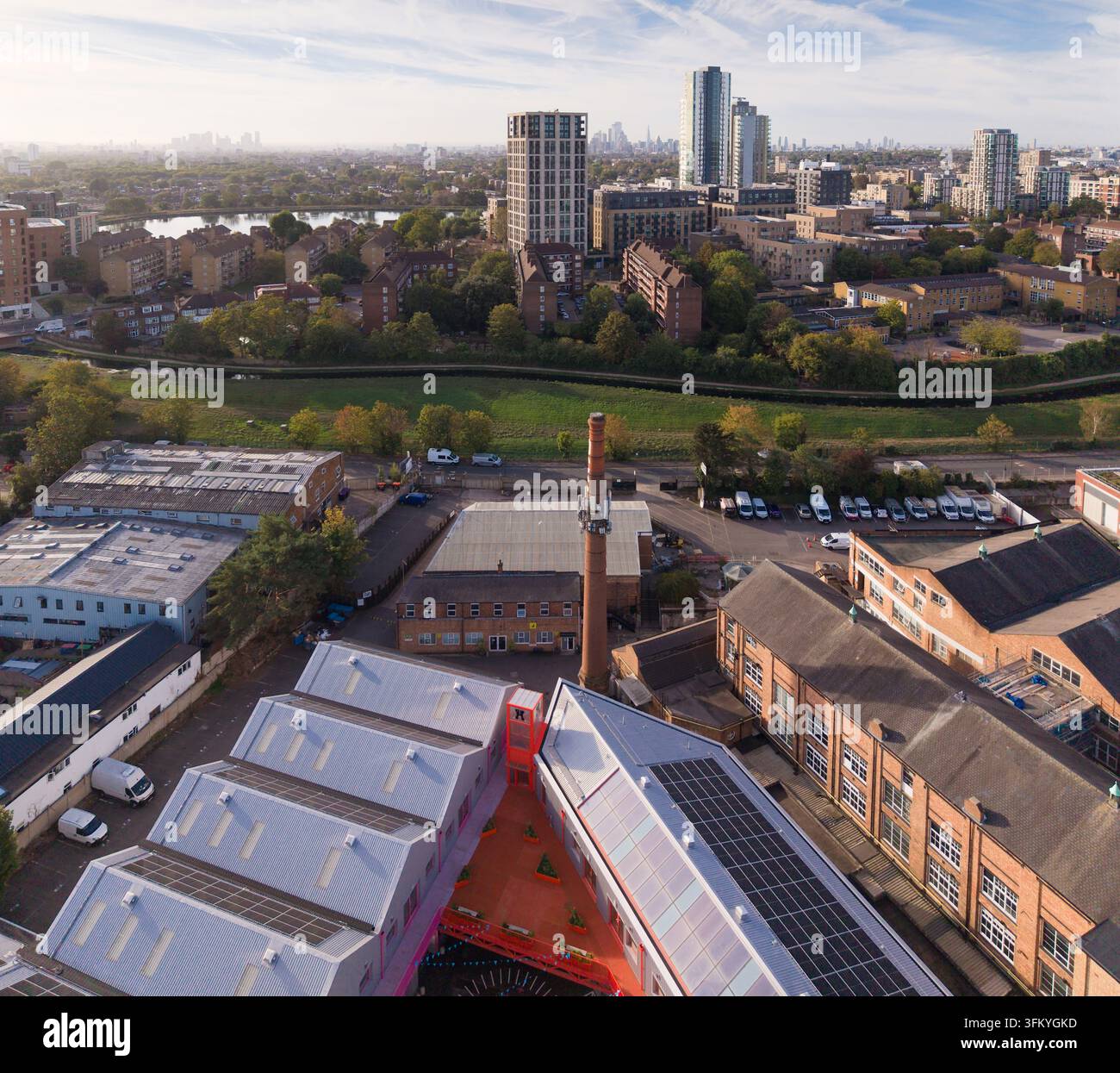 Il distretto dei magazzini di Harringay (chiamato anche i magazzini di Manor House) è una comunità creativa unica di spazi di vita e lavoro nel nord di Londra, span Foto Stock