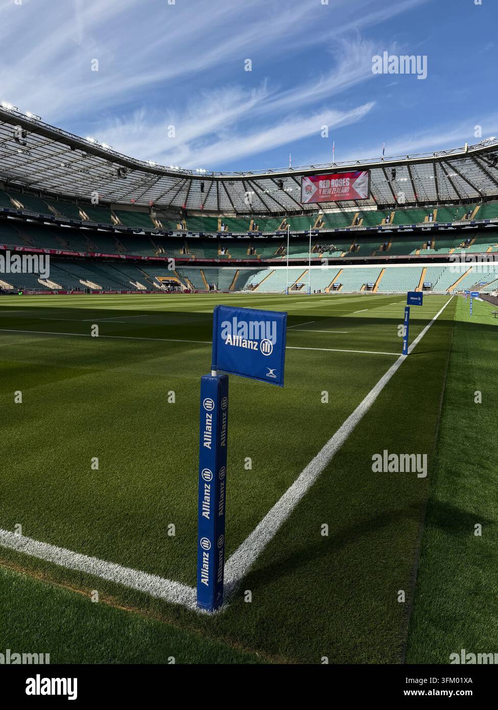 Viste generali dell'Allianz Stadium, casa del rugby inglese a Twickenham, nel sud-ovest di Londra. Foto Stock