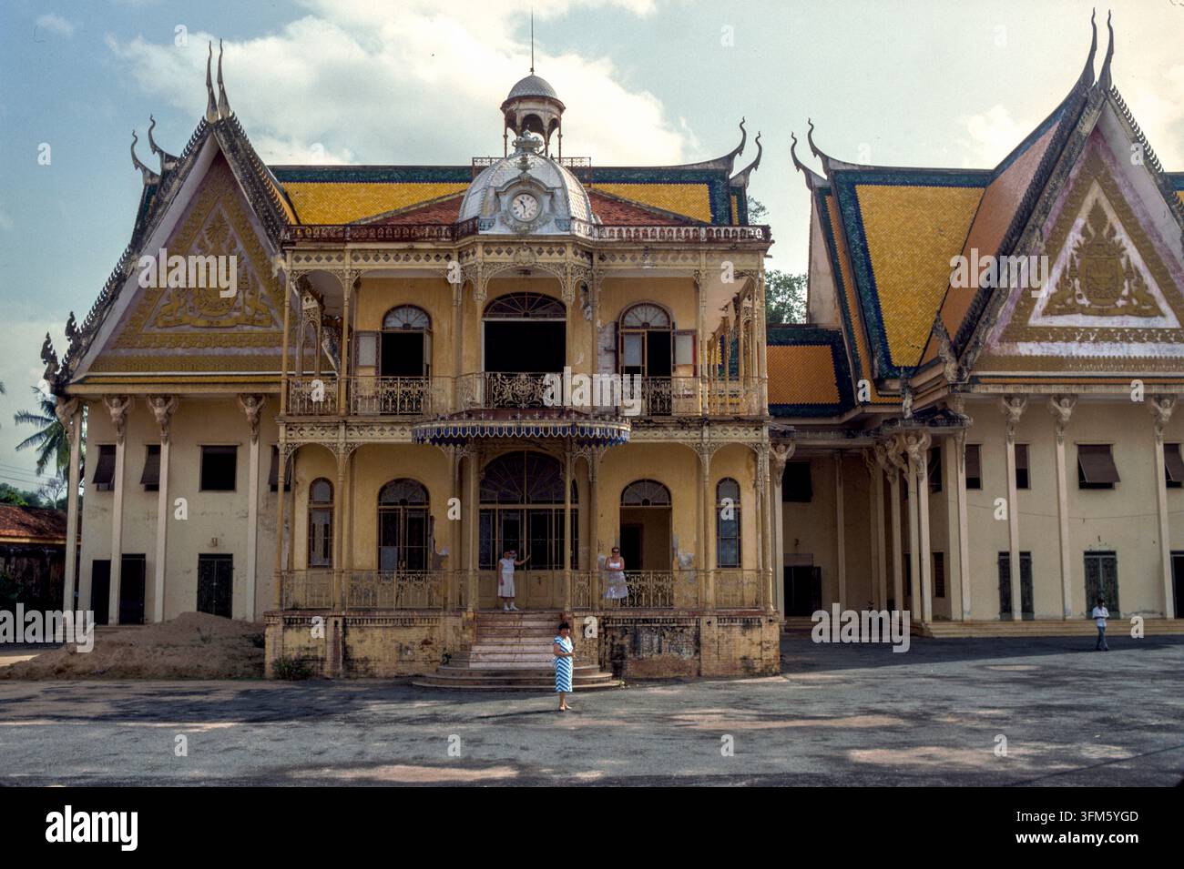 Palazzo reale, Phnom Penh, Cambogia, settembre 1988. Foto Stock