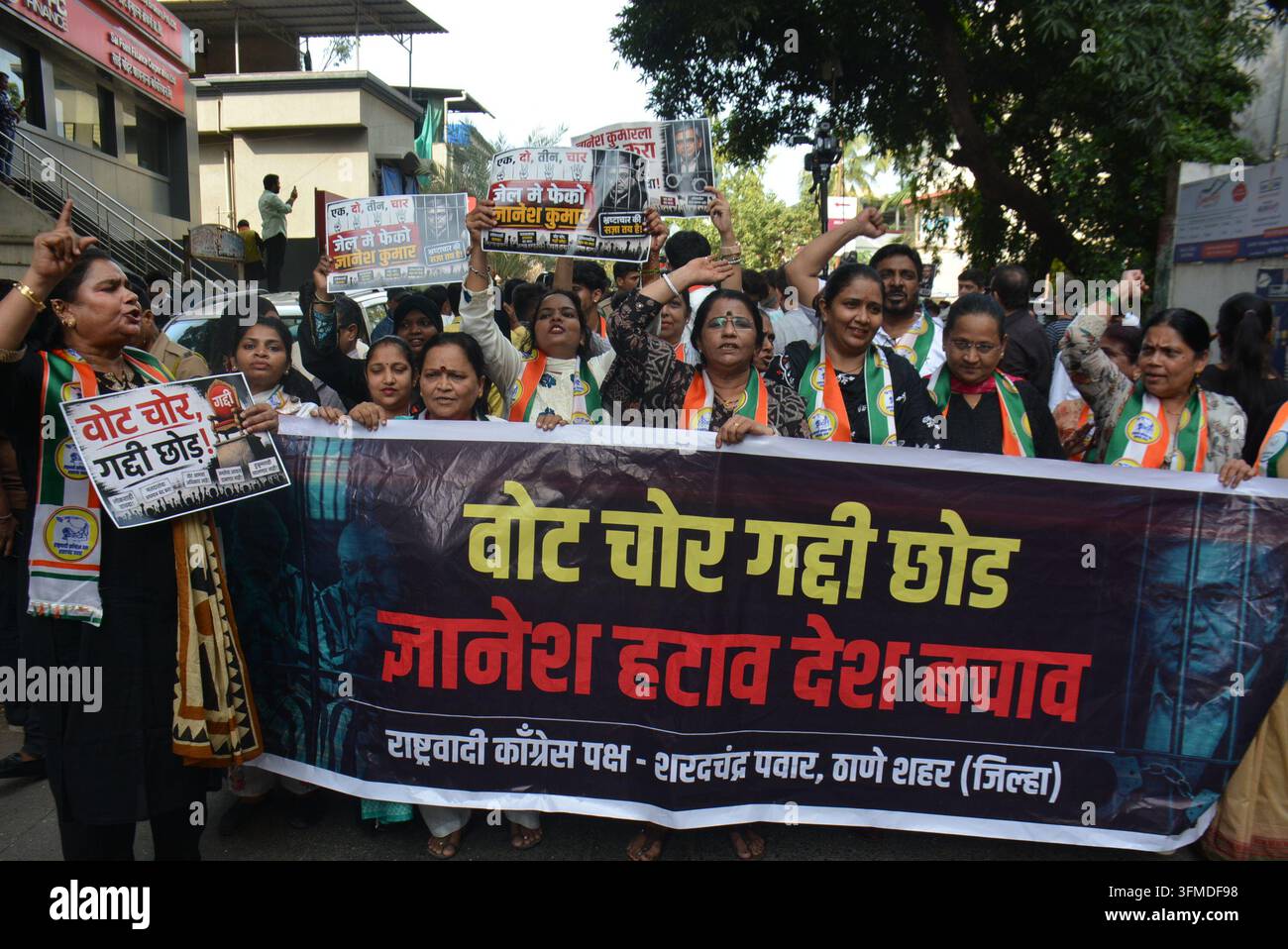 Mumbai-India-28 settembre 2026: rapporti su presunte irregolarità nel processo SIR, il Congresso ha organizzato una protesta contro la Commissione elettorale dell'India Foto Stock