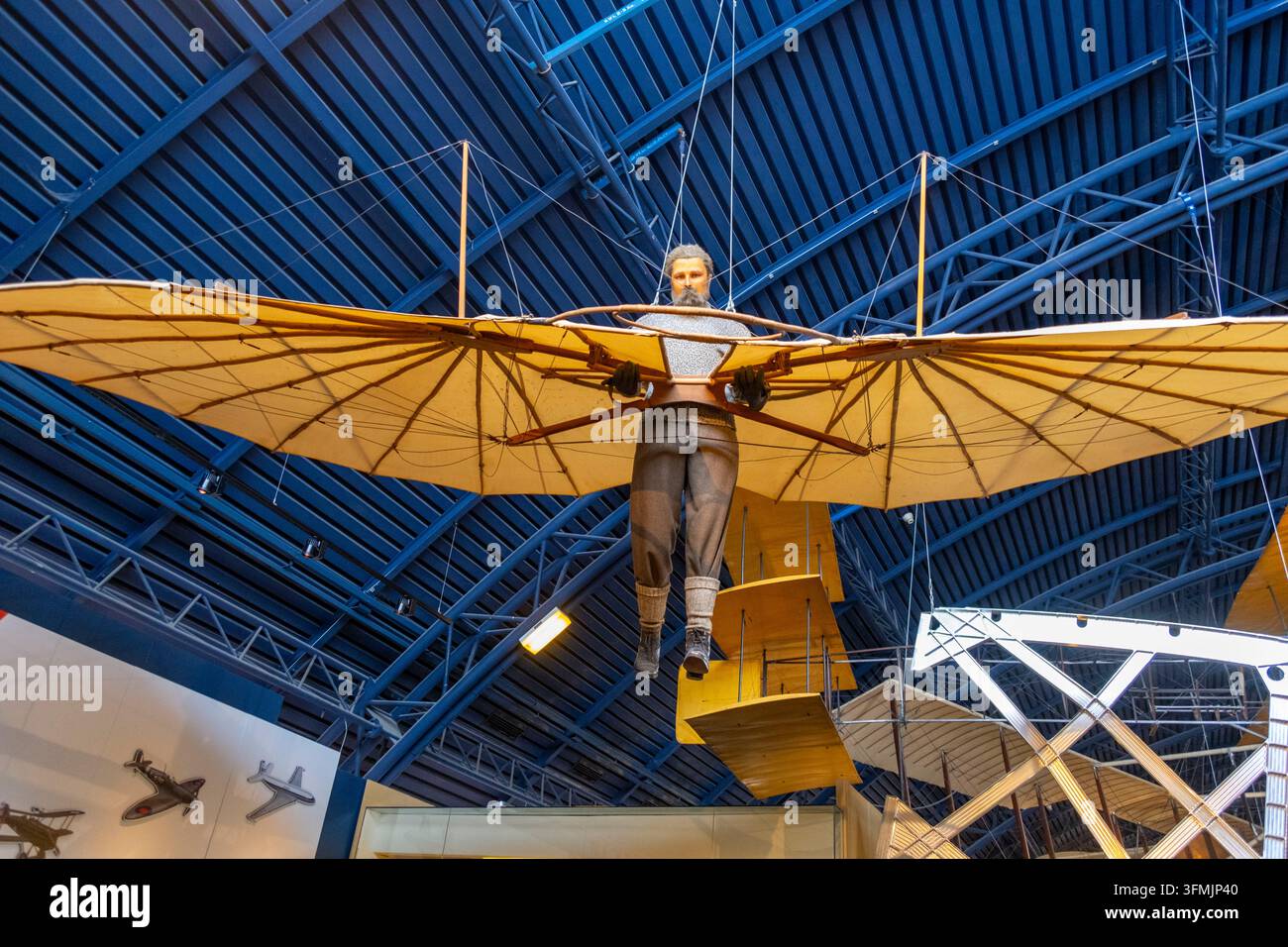Regno Unito, Londra, South Kensington, Museo della Scienza, Otto Lilienthal, primo uomo a volare Foto Stock