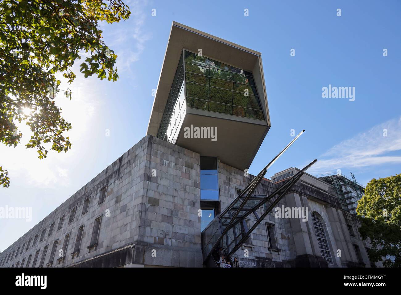 27.09.2026, Germania, Baviera, Storia, Politica, Il Centro di documentazione del territorio dei raduni del partito nazista a Norimberga informa sul regime tirannico nazista e sulla storia dei raduni del partito nazista nel nazismo, Germania *** 27 settembre 2026, Germania, Baviera, Storia, Politica, Il Centro di documentazione sul territorio dei raduni del partito nazista a Norimberga informa sulla tirannia nazista e sulla storia dei raduni del partito nazista nel nazismo Copyright: xD.xKerlekin/SnowfieldxPhotographyx SF280926DokuZentrumD6 Foto Stock