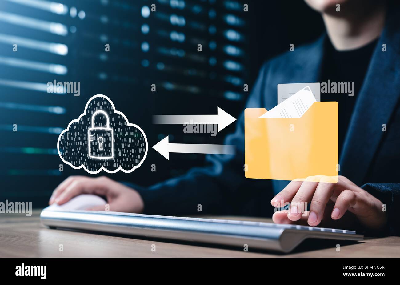 Trasferimento sicuro di file cloud e scambio di documenti crittografati. Icona di cloud e cartella bloccata che rappresenta la protezione dei dati, il backup, la sincronizzazione, la privacy Foto Stock