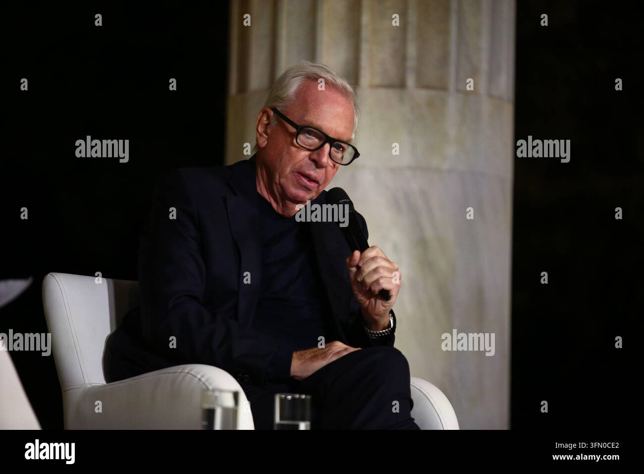 Grecia. 30 set, 2026. DAVID CHIPPERFIELD parla durante la sessione "Conversazione Globale: la Cultura può salvare la Democrazia?" all'Athens Democracy Forum (Credit Immagine: © Harris Xanthopoulos/ZUMA Press Wire) USO EDITORIALE SOLO! Non per USO COMMERCIALE! Foto Stock