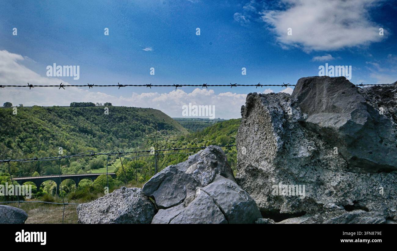 Colline di Derbyshire. Il distretto dei Peak in una giornata di sole. Foto Stock