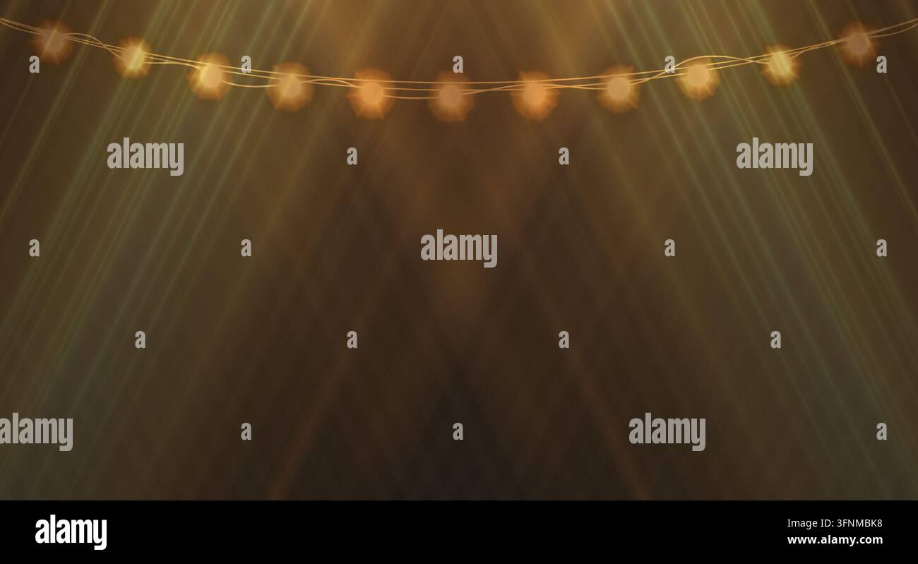 Una luce calda e soffusa proveniente dalle luci a filo crea un'atmosfera accogliente da vacanza. Foto Stock