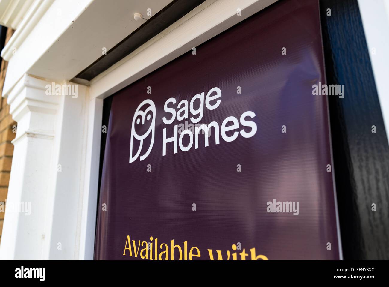 Logo di Sage Homes su un cantiere nel Regno Unito, settembre 2026 Foto Stock