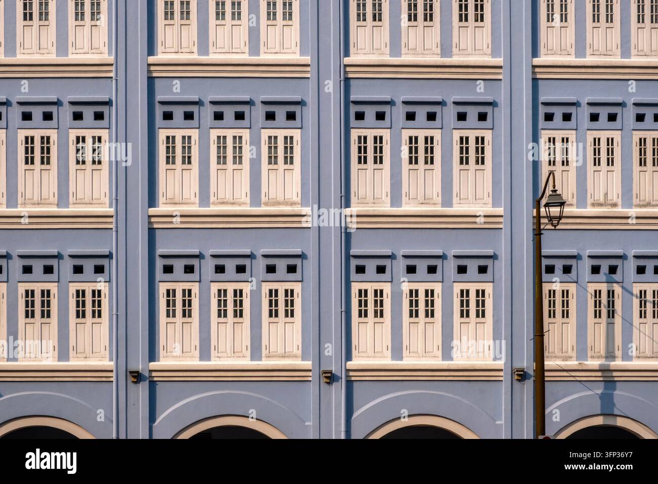 L’esterno dell’Hotel 81 nel quartiere di Chinatown di Singapore Foto Stock