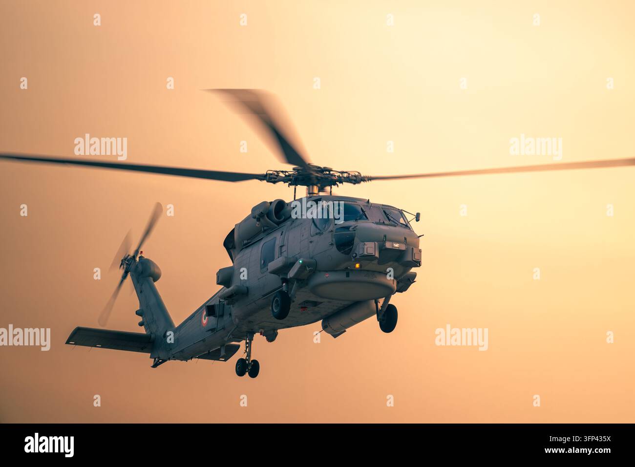 Elicottero ASW Seahawk MH-60R "Romeo" della Marina indiana Foto Stock
