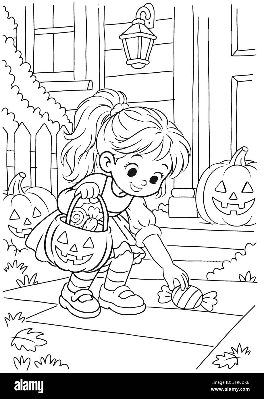 Pagina da colorare di Halloween in bianco e nero di una ragazza in costume che raccoglie caramelle avvolte su un portico accanto a una lanterna Jack-o'-lanterna. Foto Stock