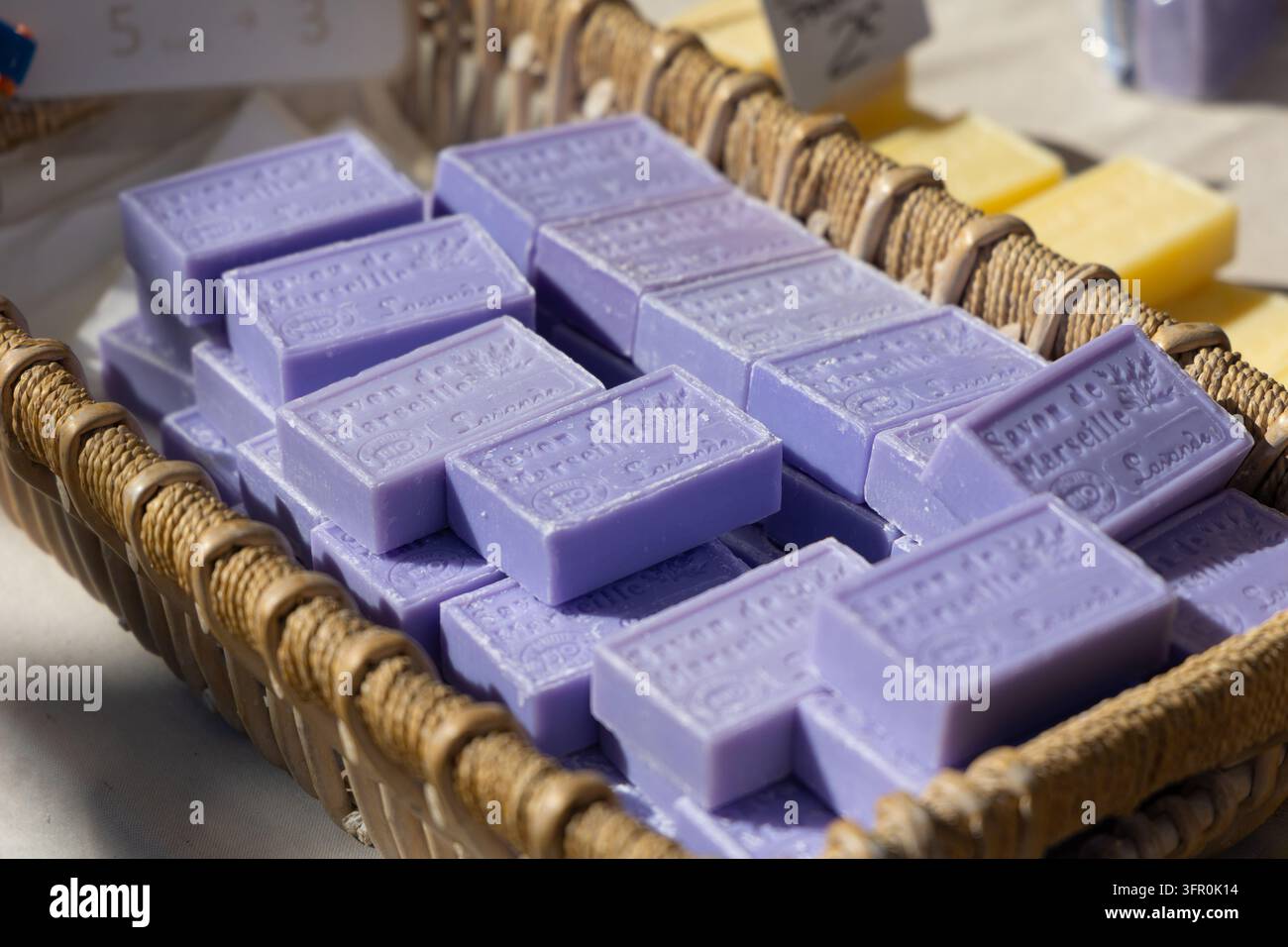Sapone in un mercato in Provenza, Francia Foto Stock