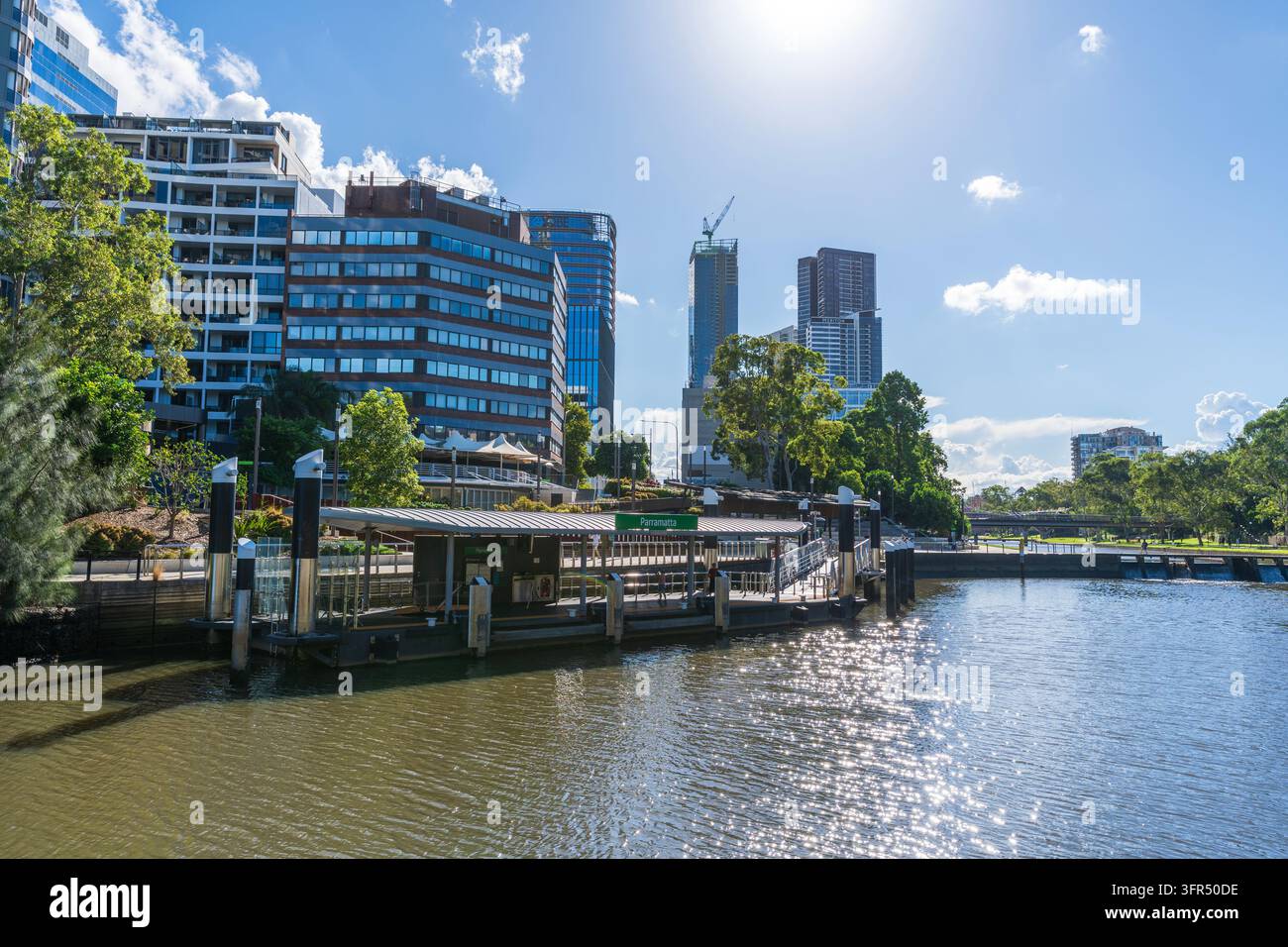 Una vista lungo il Parramatta River Walk Foto Stock