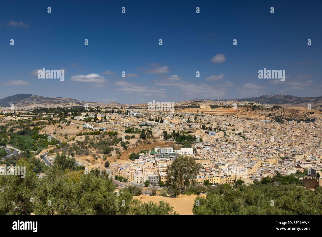 Bella vista panoramica di Fes Fes, Fez-Meknes, Marocco Foto Stock