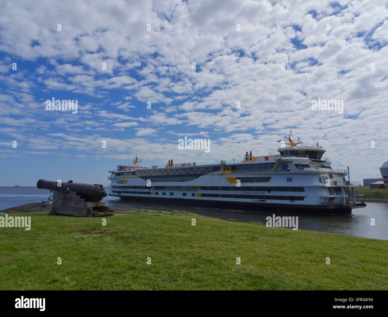 Ferry ibrido Texelstroom in avvicinamento a Den Helder, Olanda Settentrionale Foto Stock