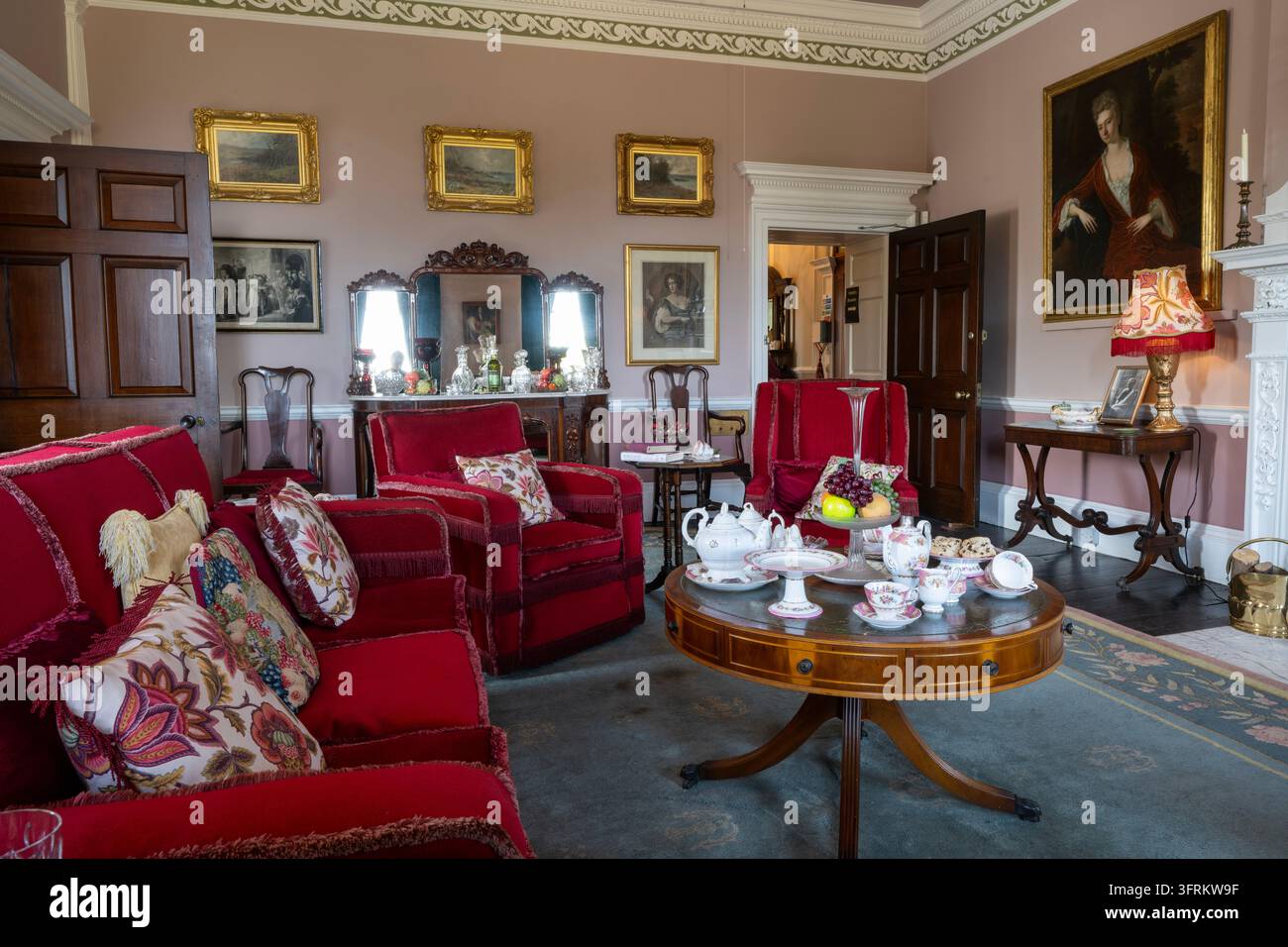 Lytham Hall, Lytham, Lancashire, Inghilterra, Regno Unito – veduta interna del boudoir di Violet Clifton Foto Stock