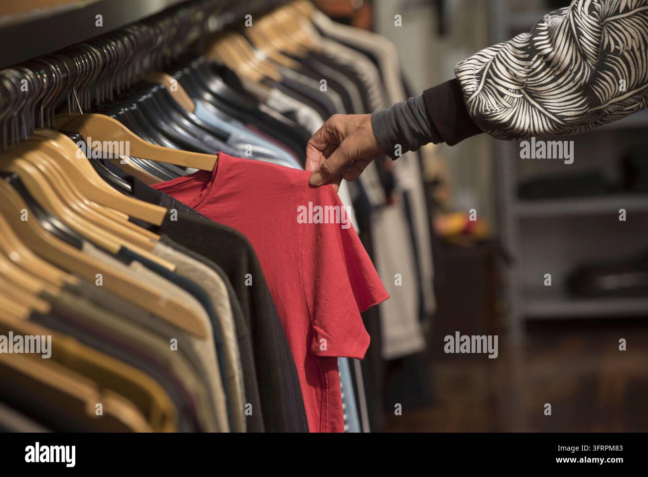 Tessuti e abbigliamento nella moda, nel design tessile e nelle tendenze della moda Foto Stock