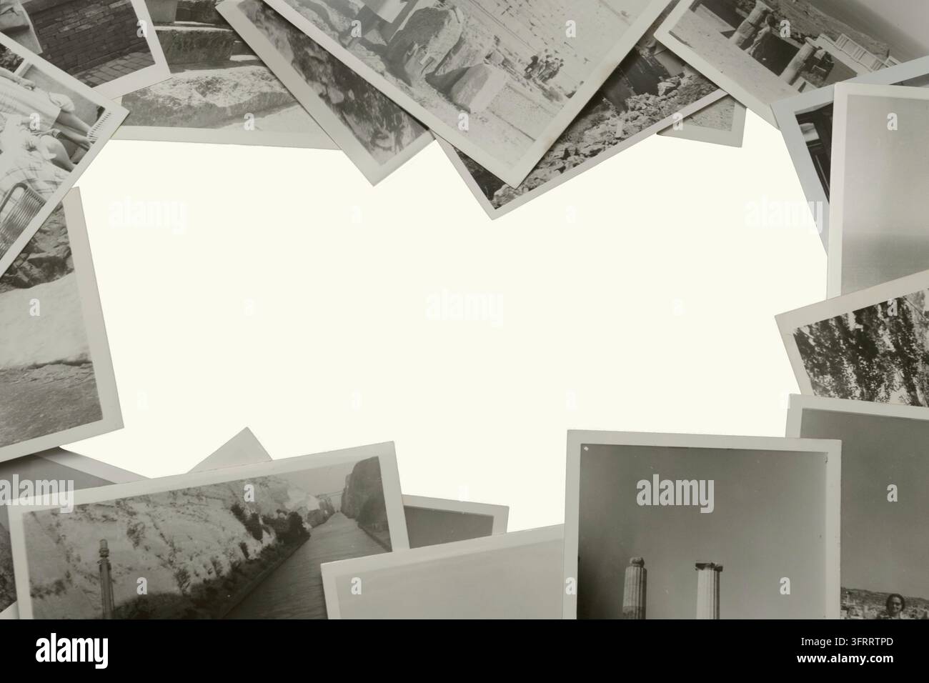 Vecchie foto vintage in bianco e nero con sfondo bianco Foto Stock