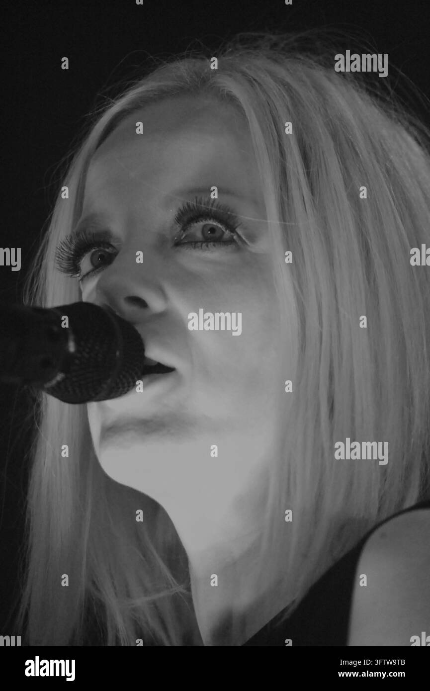 CHICAGO, ILLINOIS - 17 OTTOBRE 2015: Garbage in concerto al Riveria Theatre di Chicago, Illinois, il 17 ottobre 2015. © Gene Ambo Foto Stock