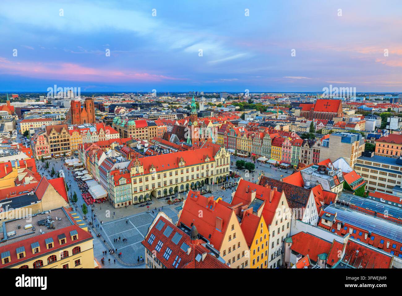 Wroclaw, Polonia.. Vista aerea della vecchia città e della piazza del mercato. Foto Stock