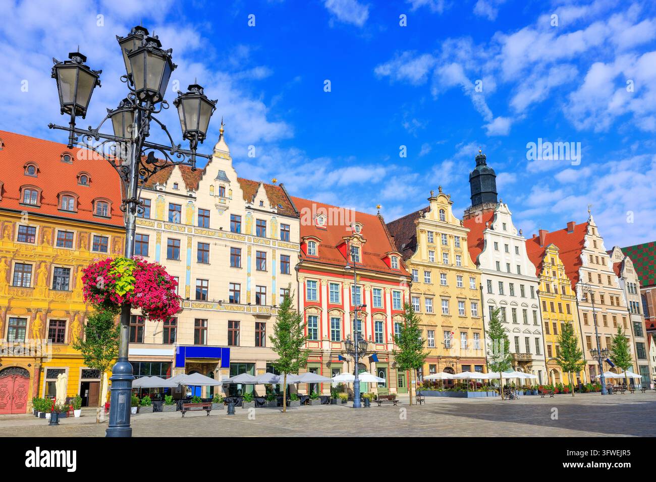 Wroclaw, Polonia. Vista del centro storico e della piazza del mercato. Foto Stock