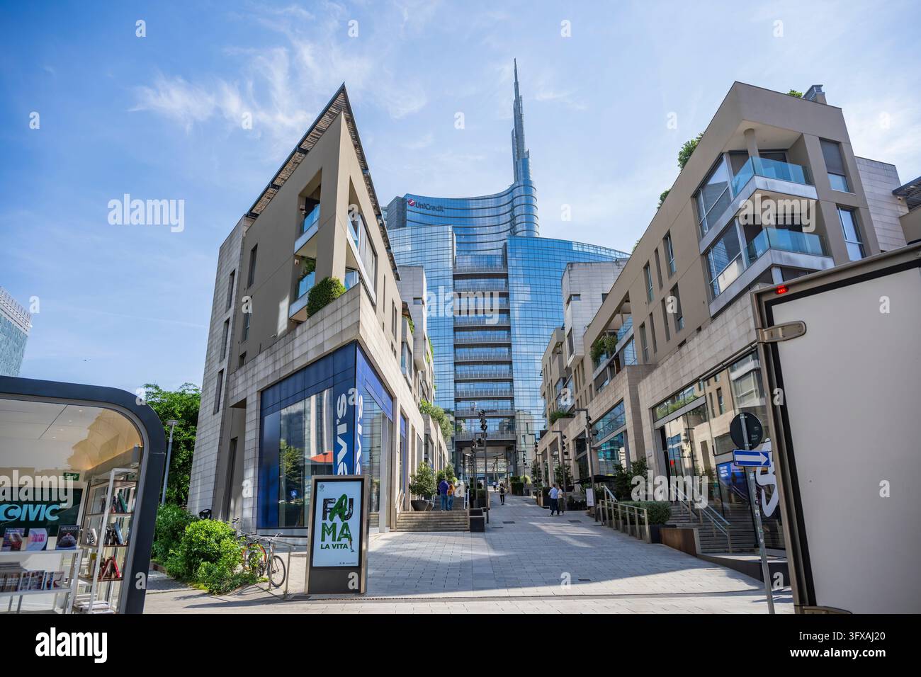 Grattacieli nel quartiere finanziario, Milano, Italia, Europa Foto Stock
