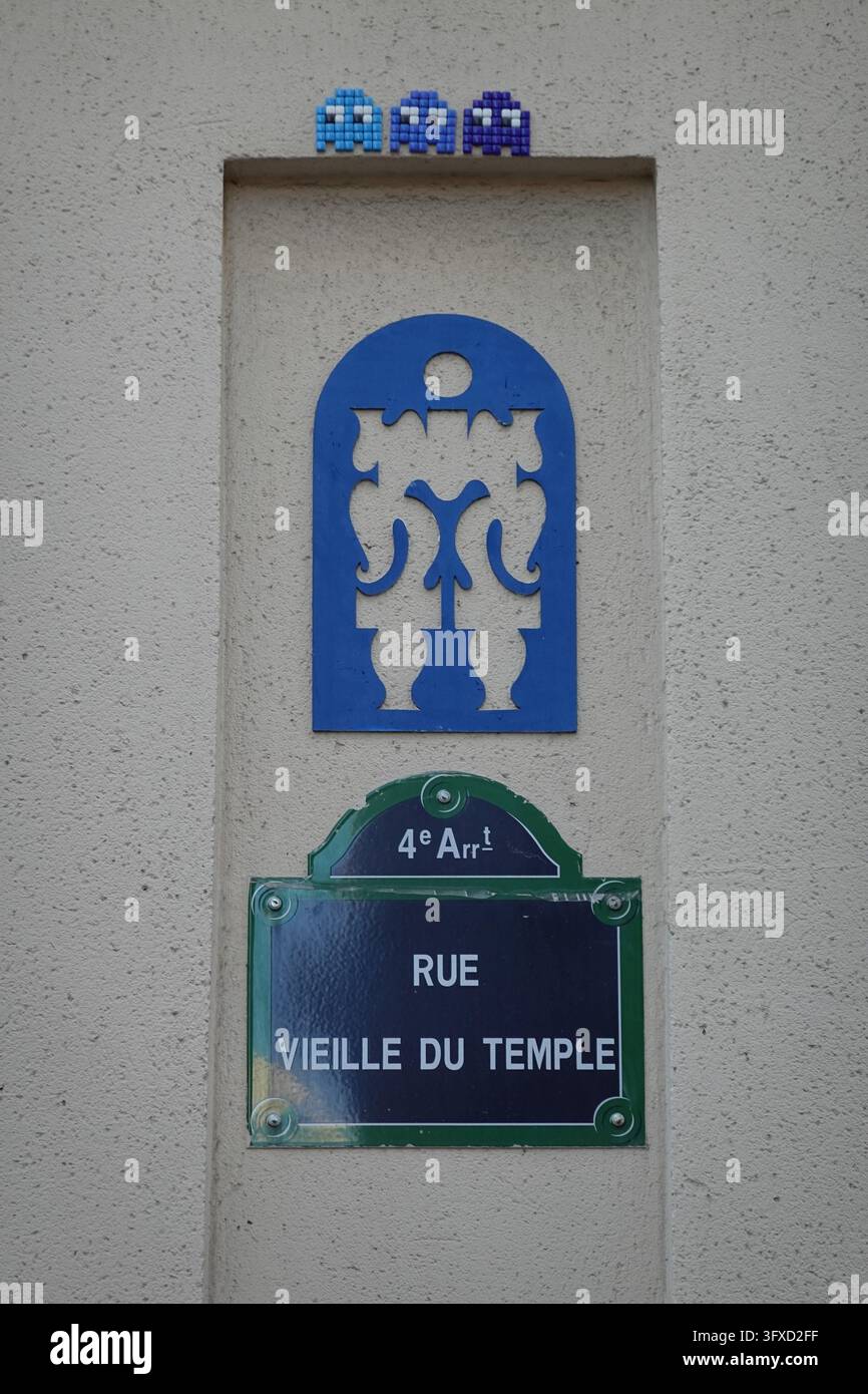 Parigi, Le Marais, Rue vieille du Temple, Street Art // Parigi, Le Marais, Rue vieille du Temple, Street Art Foto Stock