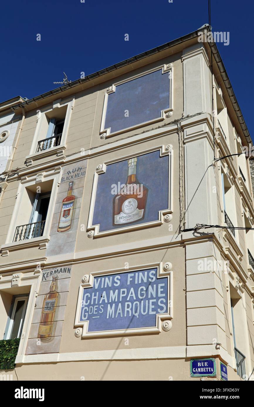 Via Gambetta a Sète nel sud della Francia Foto Stock