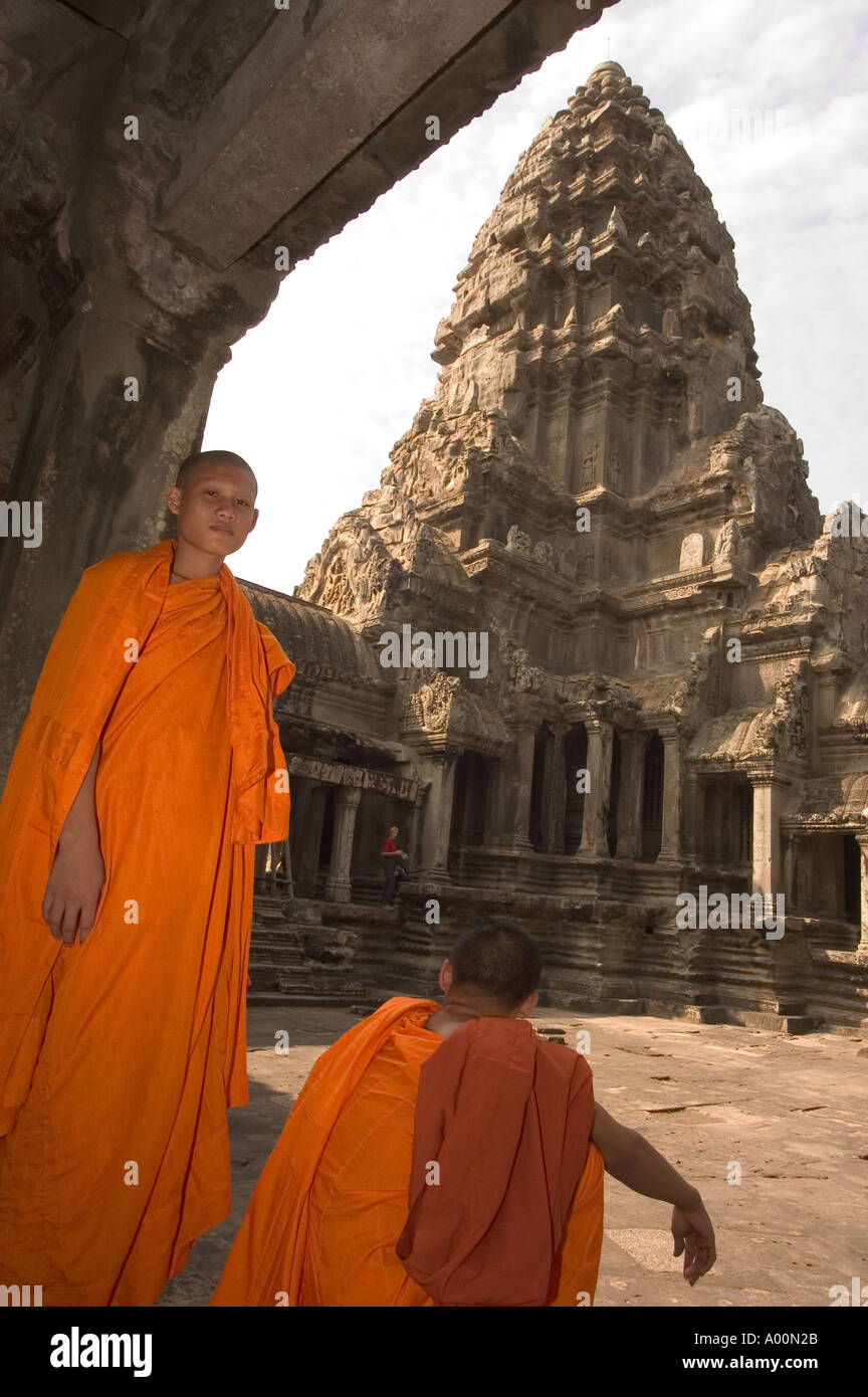 Monaci di Ankor Wat Cambogia del Sud-est asiatico Foto Stock