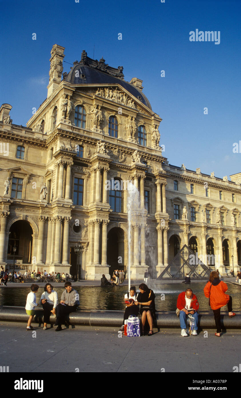 Museo del Louvre di Parigi Foto Stock