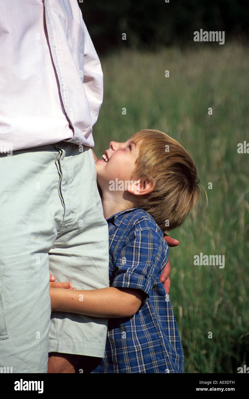 Modello rilasciato padre e figlio Foto Stock