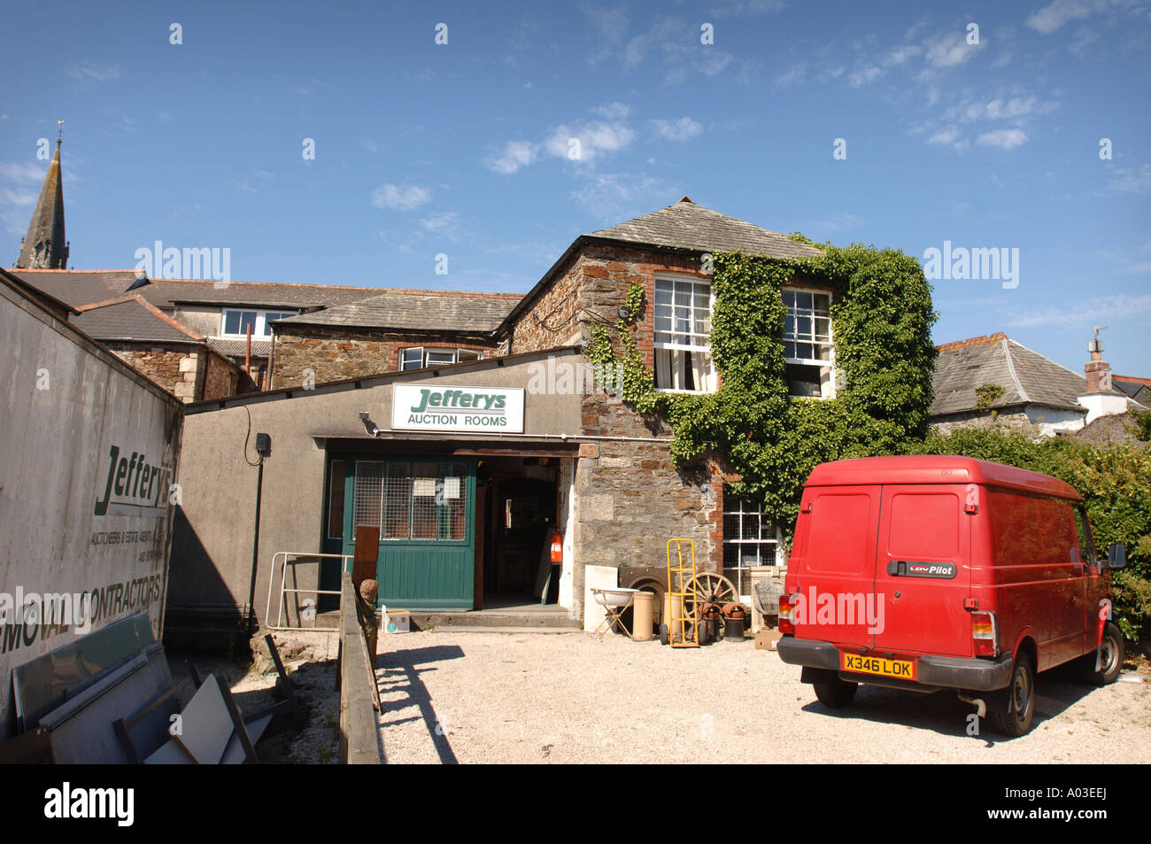 JEFFERYS Sale di aste a Lostwithiel Cornwall Regno Unito dove una selezione di dipinti ad olio 1914 1918 LA PRETESA DI ESSERE DA ADOLF HITLER Foto Stock